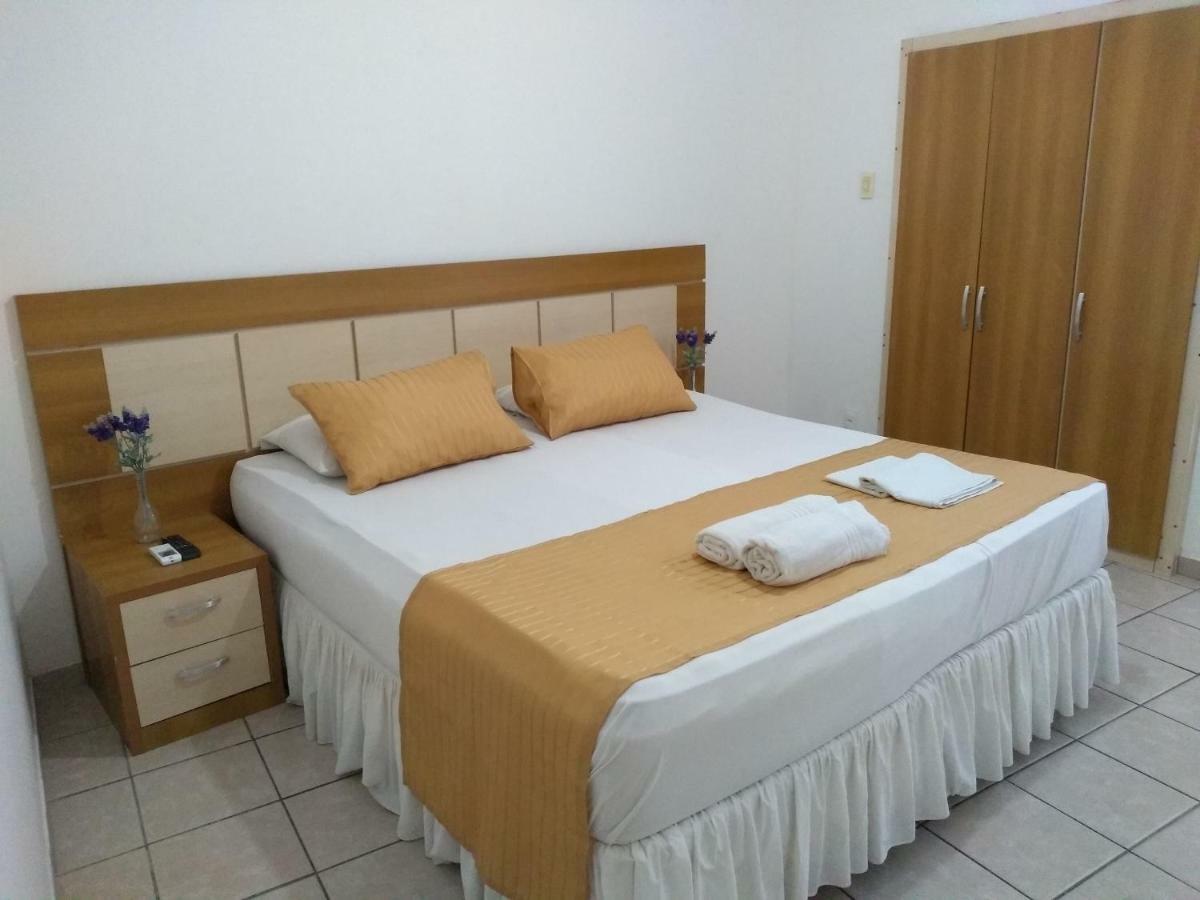Oyo Hotel Pelourinho Салвадор Екстер'єр фото